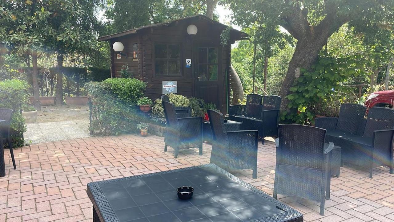 Mosci'S Bed & Beer Bed & Breakfast San Damiano d'Asti Exterior photo