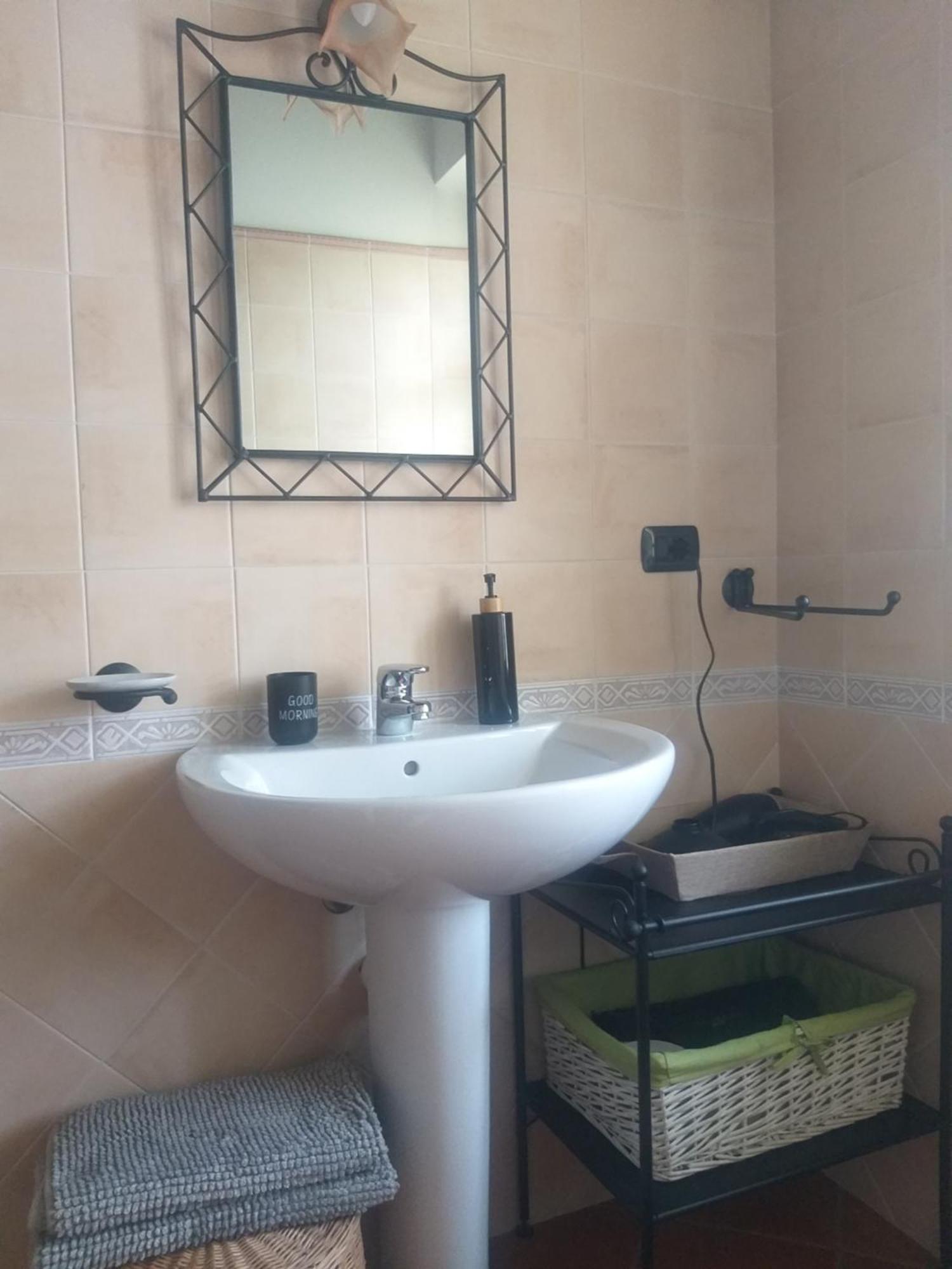 Mosci'S Bed & Beer Bed & Breakfast San Damiano d'Asti Exterior photo